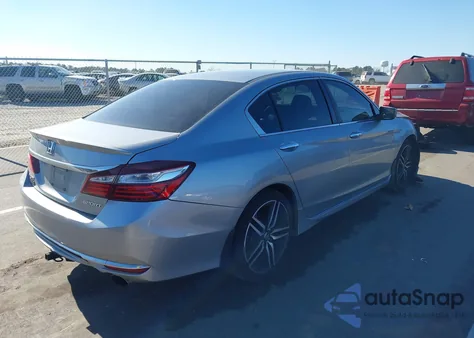 2017 Honda Accord Sport z USA, uszkodzony, nr VIN 1HGCR2F55HA247345